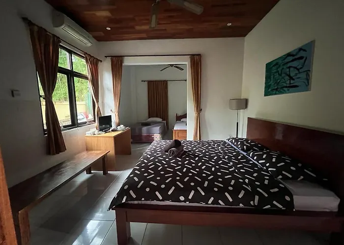 Jasri Ombak Karangasem (Bali)